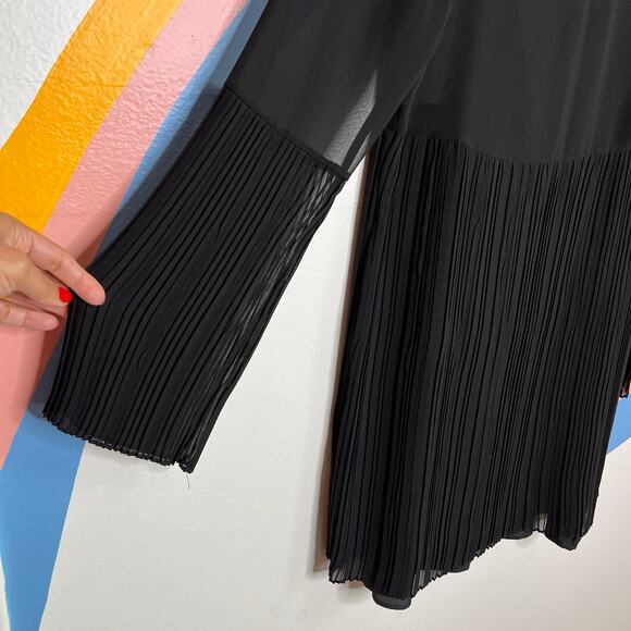 BCBGeneration Black Mesh Layered Mini Dress Pleated Womens M Witchy Whimsygoth - Picture 6 of 6